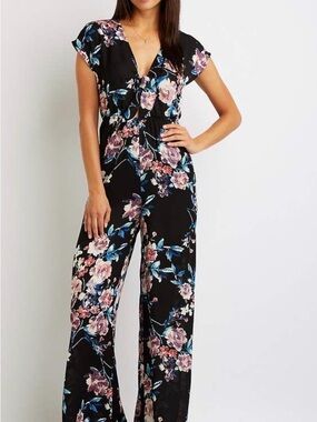 Charlotte Russe Black Floral V-Neck Wide-Leg Jumpsuit